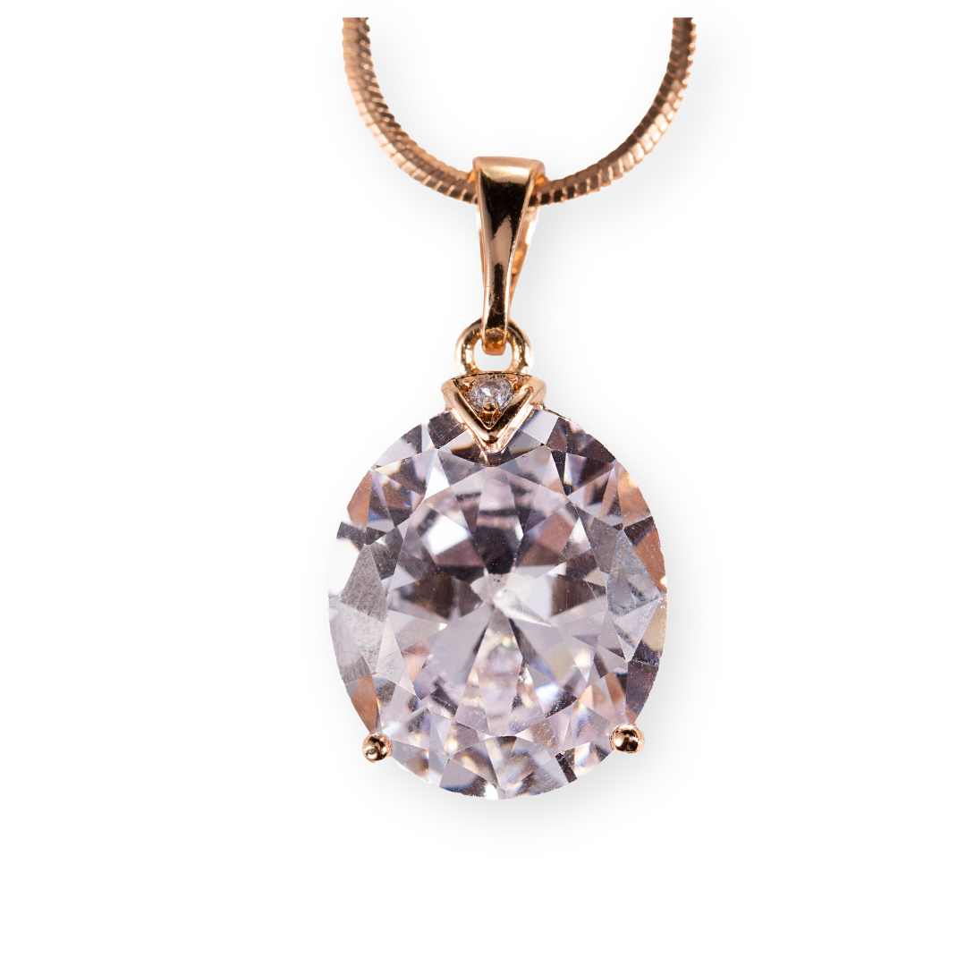 Necklace with a classic pendant