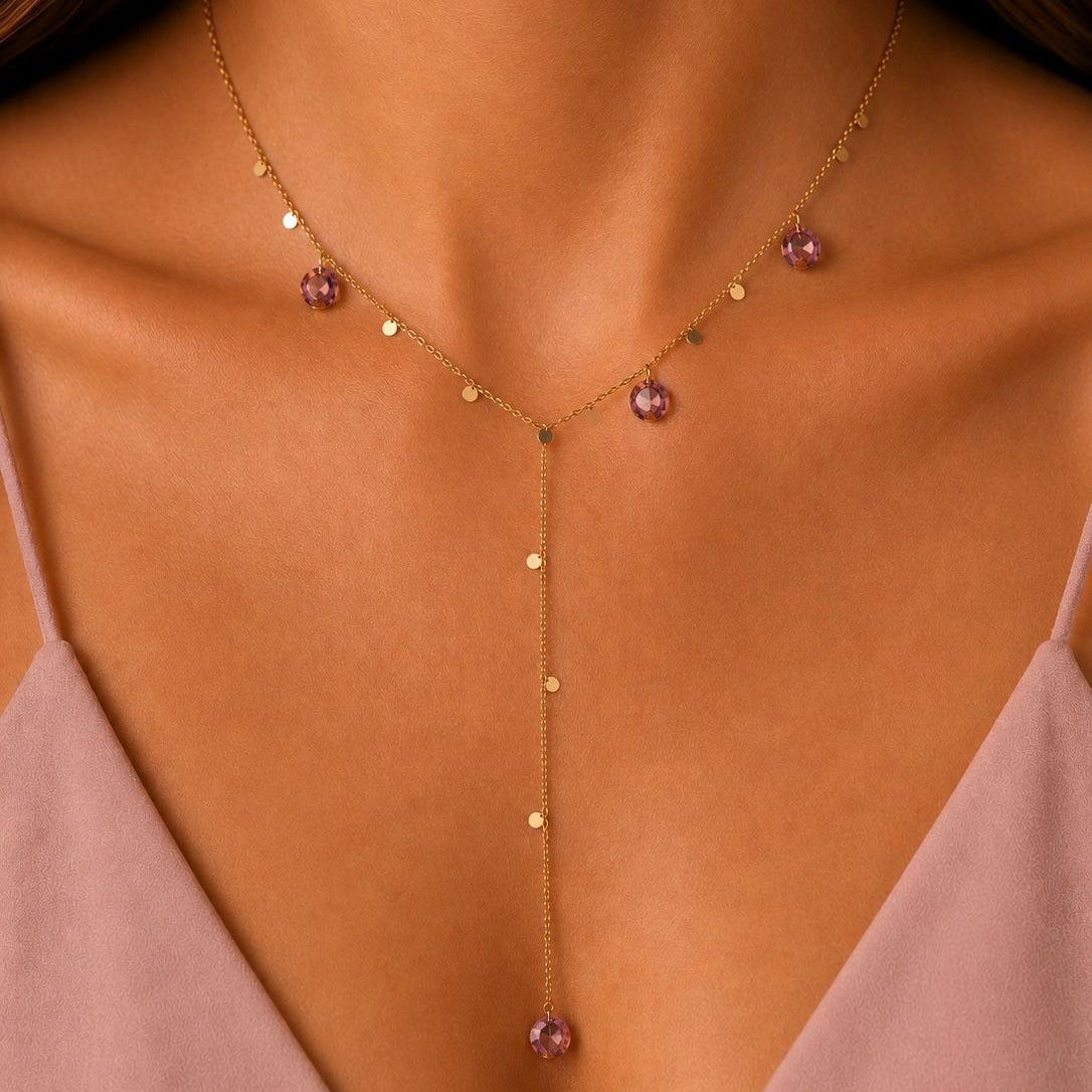 Kakla ķēdīte ar kristāliem dekoltē zonai nela gems