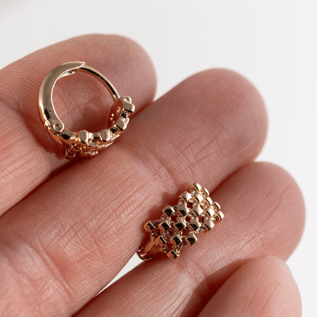 Antialerģiski Riņķīšu auskari 'INDRA'