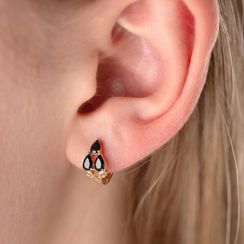 Stilīgi ikdienas auskari ar antialerģiskām īpašībām un izturību pret mitrumu.