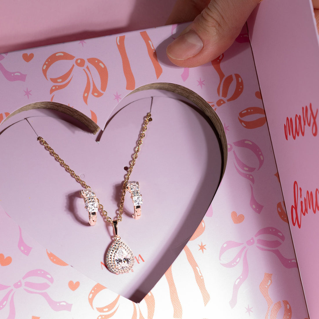 В дополнение к коробке Nela Gems